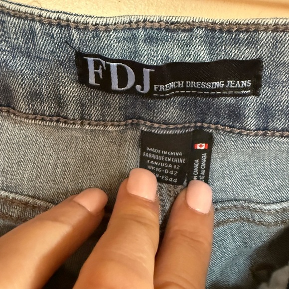 Blue Skinny Jeans with Floral Embroidery Sz.12 - Picture 3 of 6